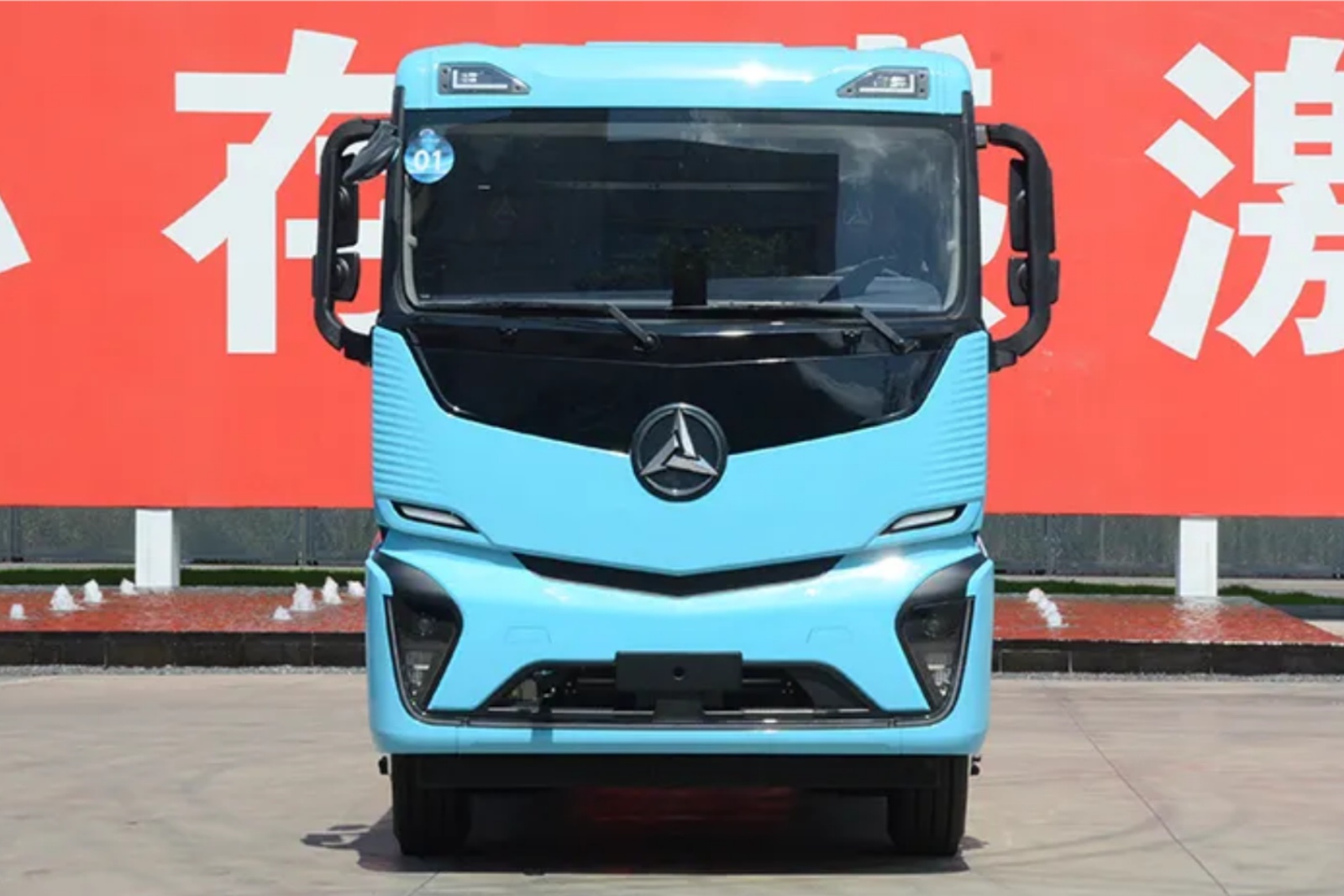 三一 魔塔1165电动牵引车 