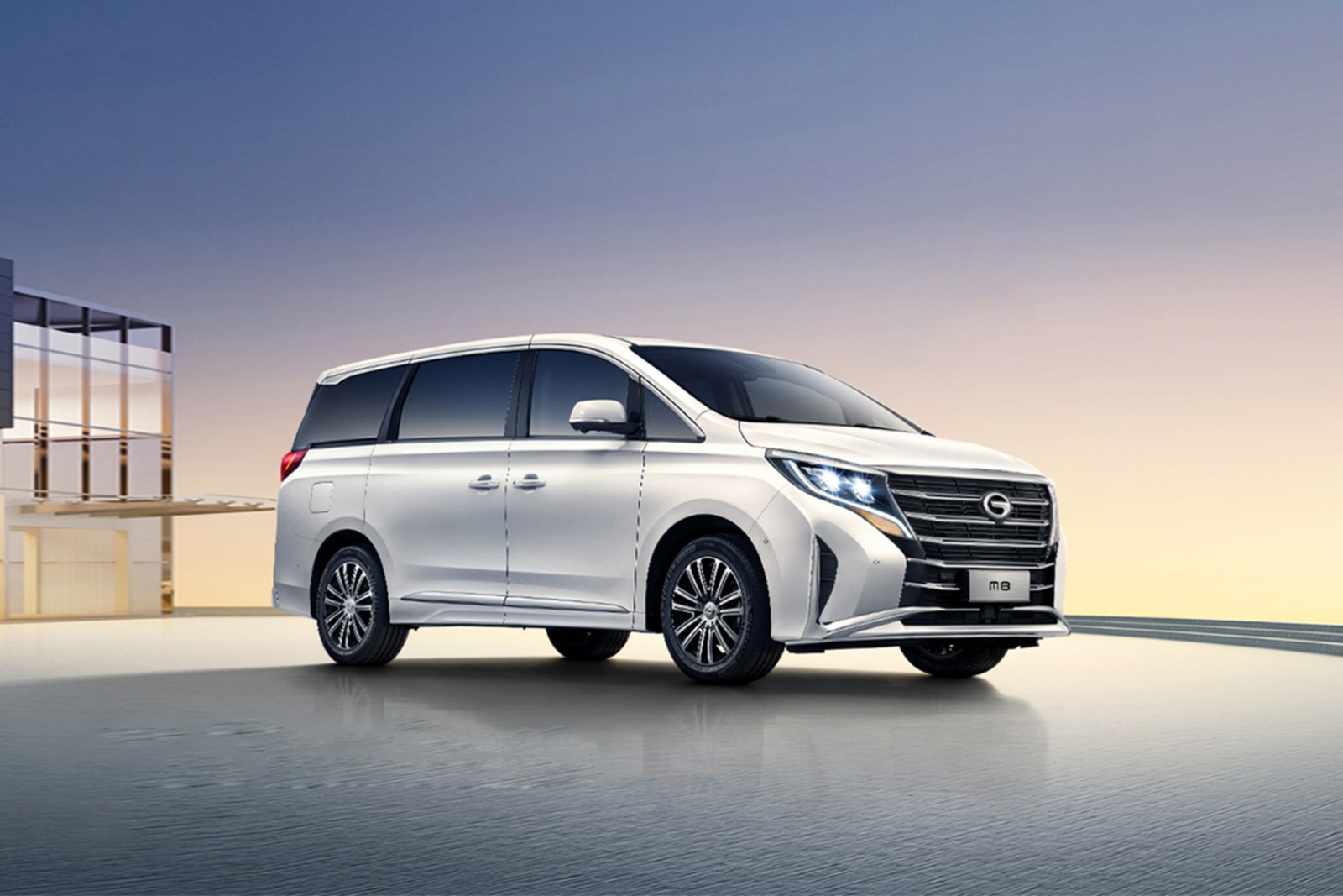 2024款广汽传祺m8 豪华商务mpv 