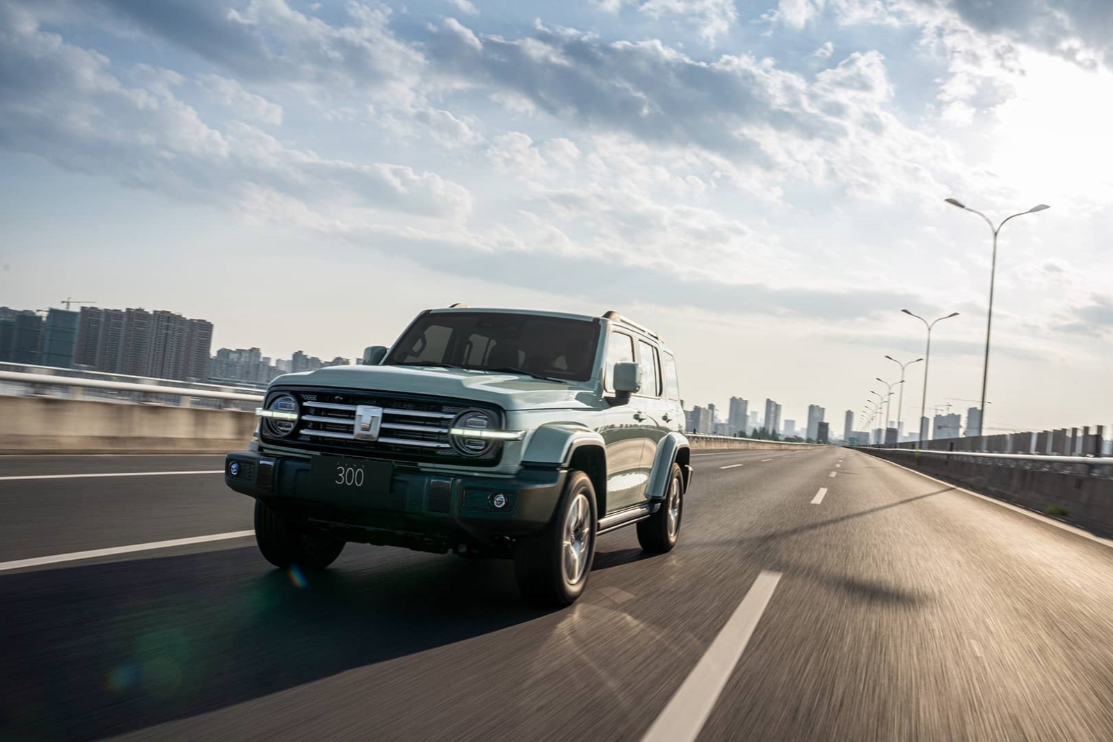 2024款坦克300 2.0t suv 