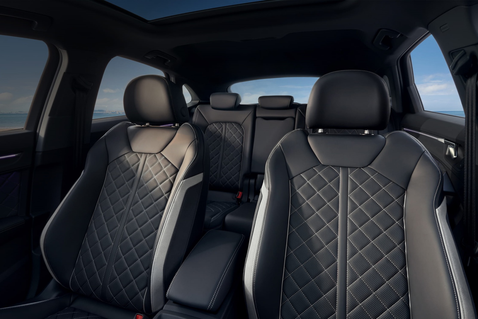 2024奥迪q3 35 tfsi 进取致雅型