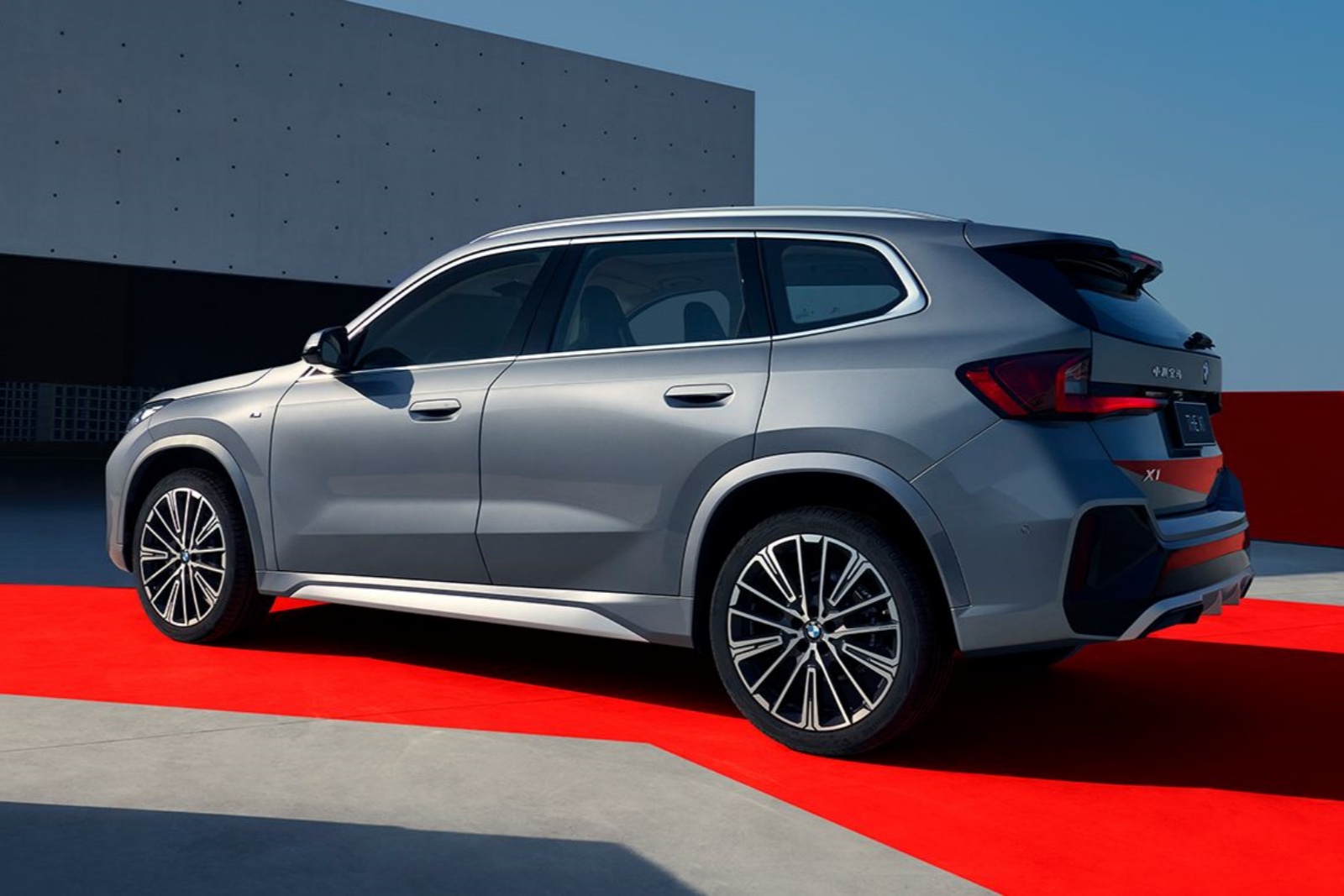 2024宝马x1 m35li 