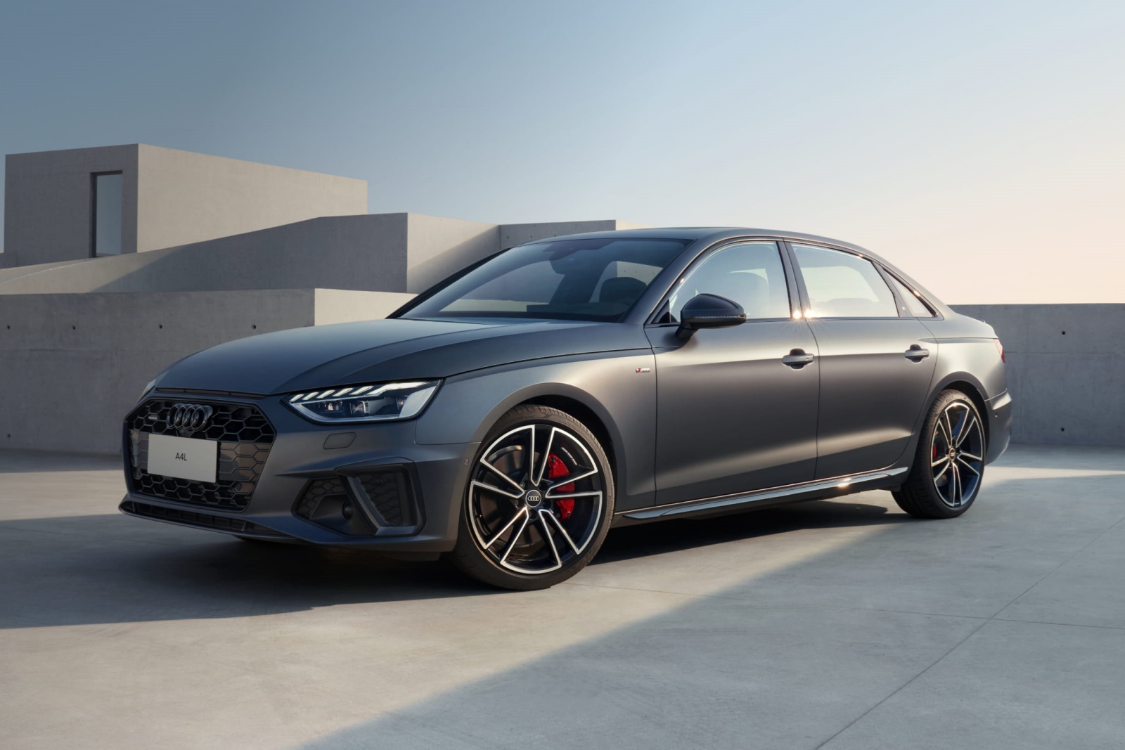 2024款奥迪a4l 40 tfsi 时尚动感型 